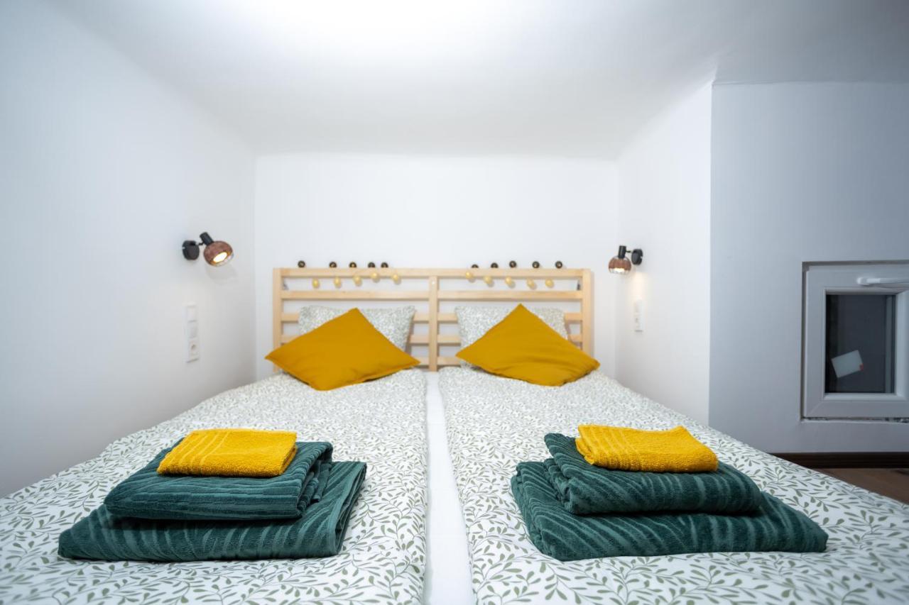 Green Goblin Apartment With Free Private Parking Budapest Exterior photo