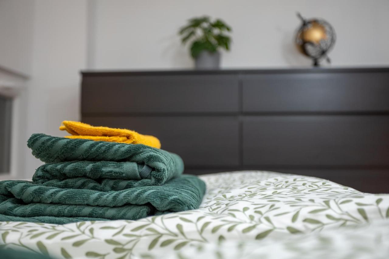 Green Goblin Apartment With Free Private Parking Budapest Exterior photo